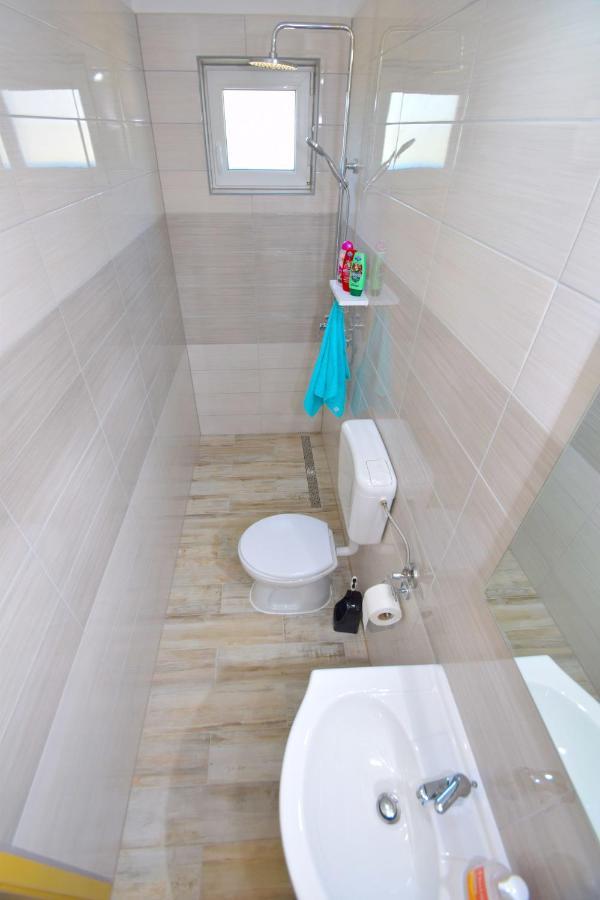 Holiday Home Zeljko,Marija & Jakov Starigrad Paklenica Zewnętrze zdjęcie