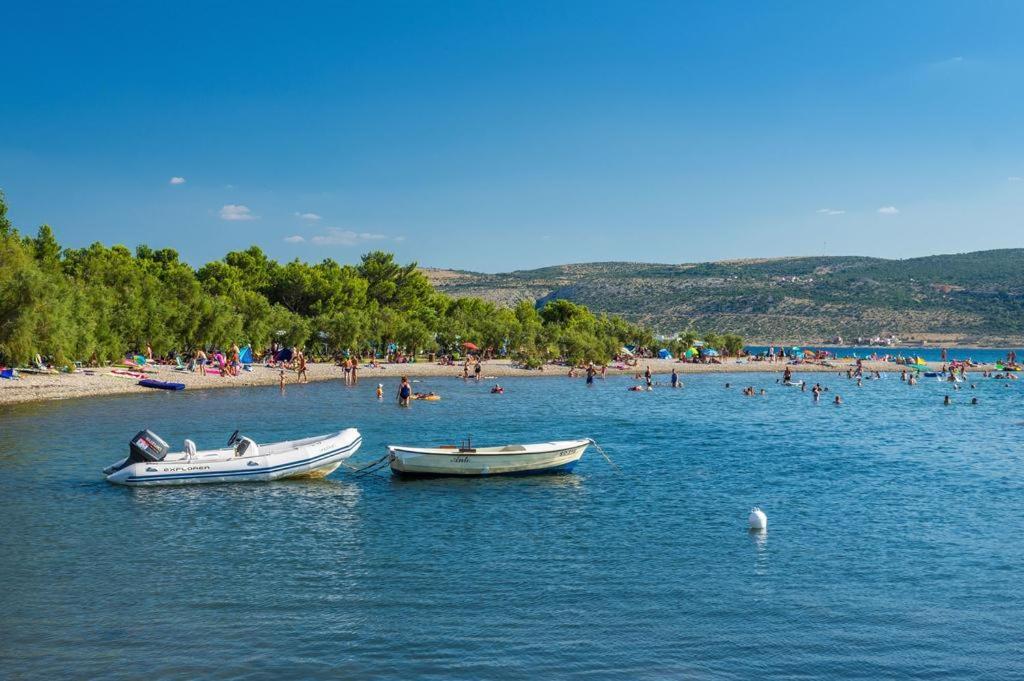 Holiday Home Zeljko,Marija & Jakov Starigrad Paklenica Zewnętrze zdjęcie