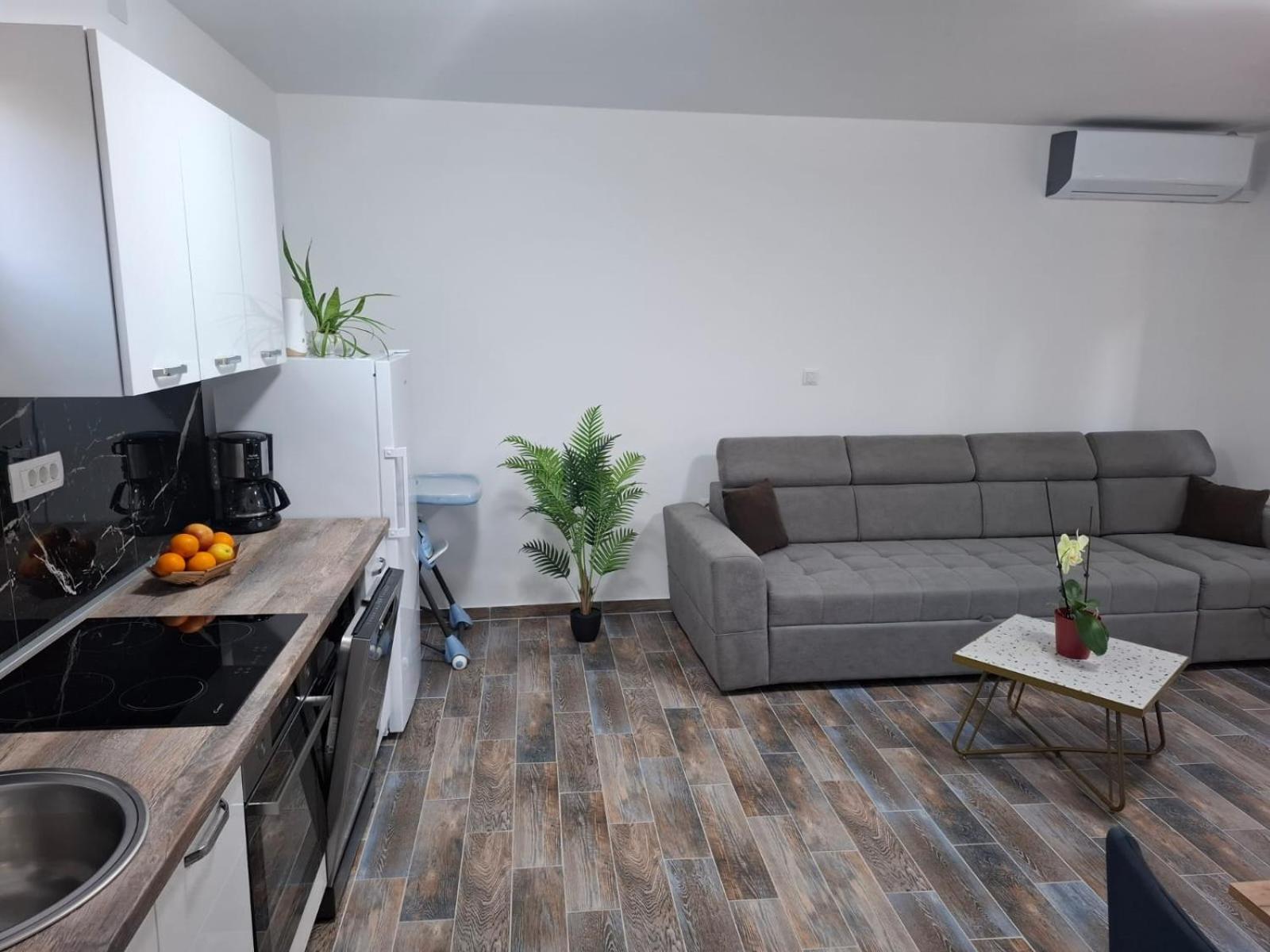 Holiday Home Zeljko,Marija & Jakov Starigrad Paklenica Zewnętrze zdjęcie